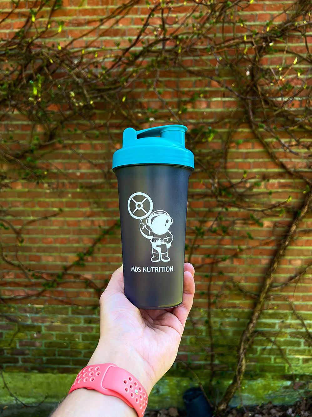 MDS Nutrition Fitness & Lifestyle Shakebeker